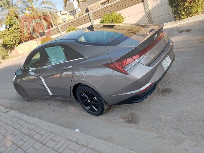 هیوندای ئەلەنترا